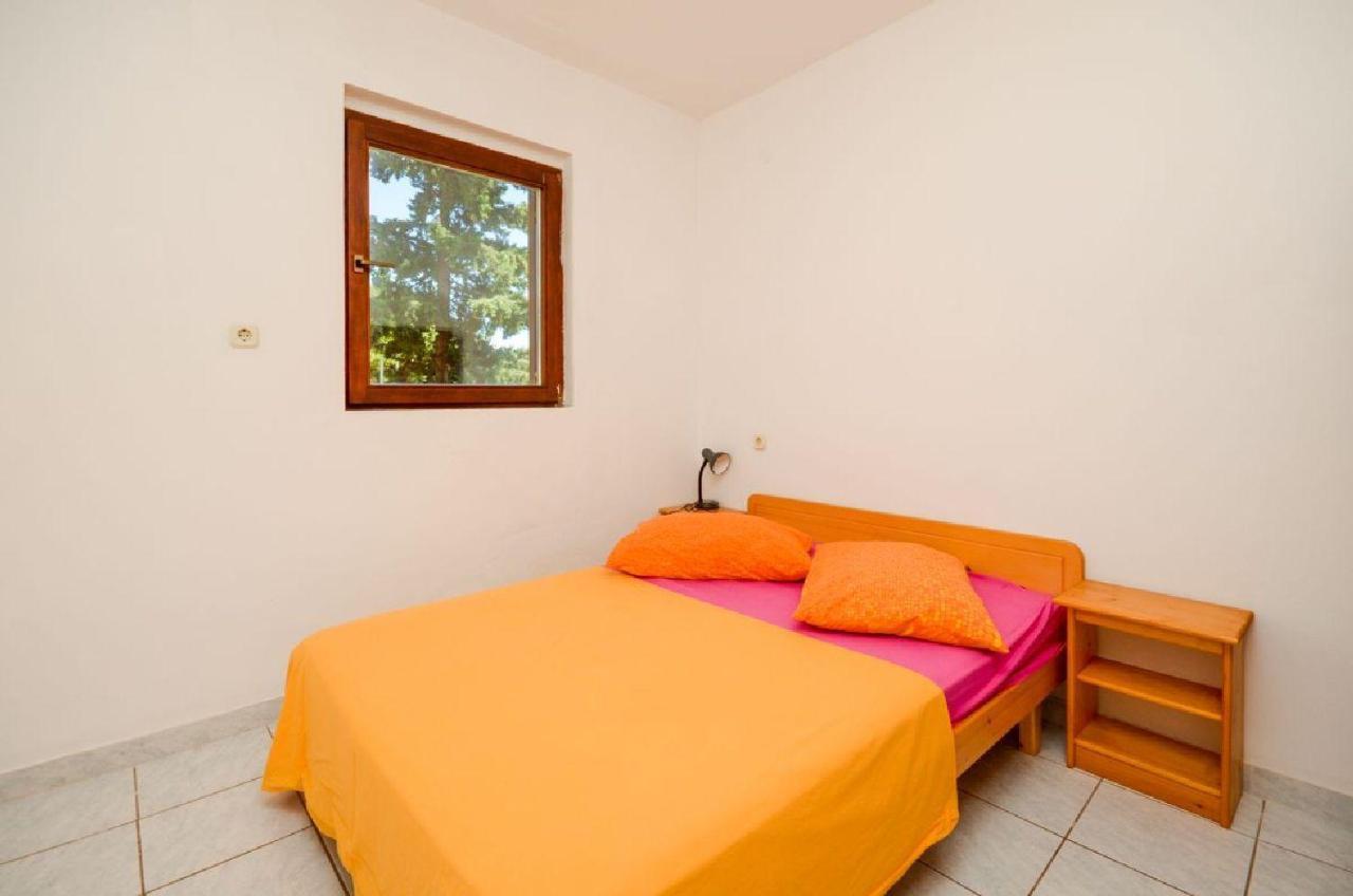 Apartment Ivo Vrboska